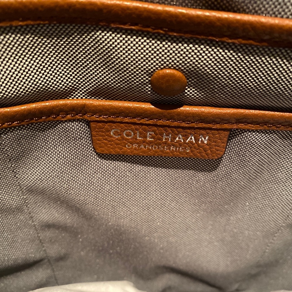 Large Weekender Duffle Bag - Picture 5 of 14